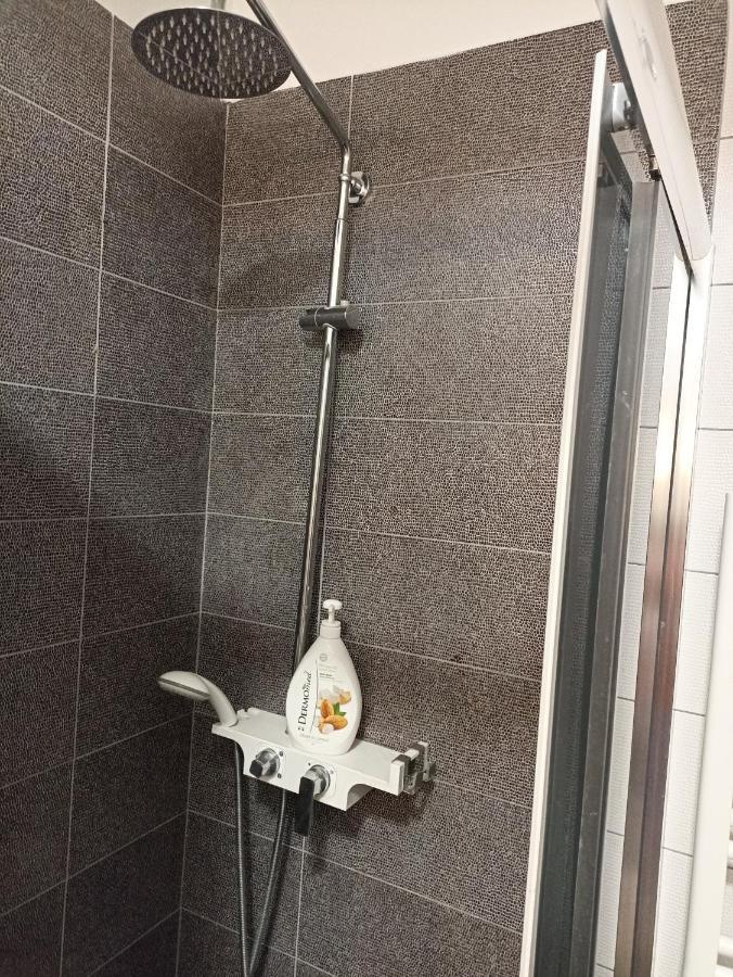 Apartment Cinco 33 Kufrujeme.Cz Dıraç Dış mekan fotoğraf